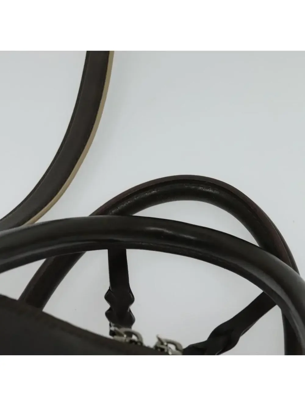Louis Vuitton Cuir Bequia Porte #344032L75B